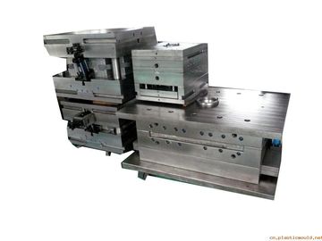 Injection mould for the plastic product