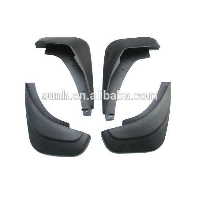 Car Fender Plastic Auto Parts Mould , Custom Car Molding With Polishing